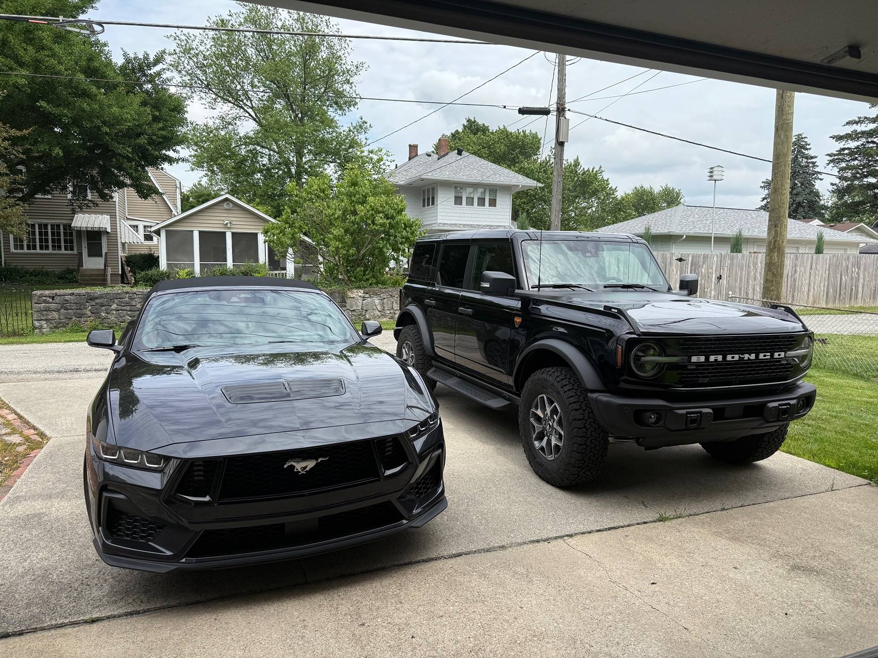 S650 Mustang Ford Military Discount: $1,000 Cash Back for Veterans, Active Duty & Retired Military, and First Responders through 7/7/2025 IMG_4062