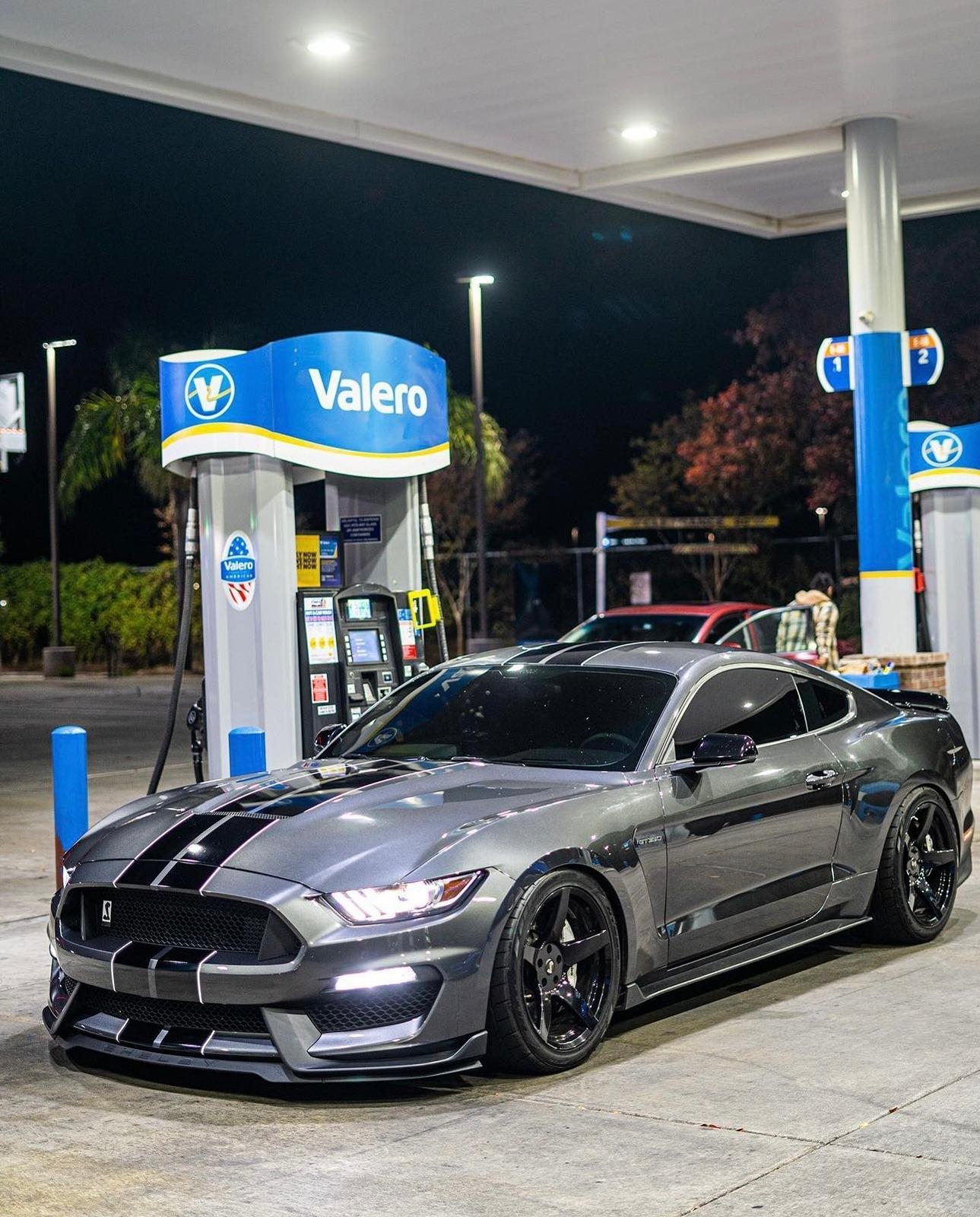 S650 Mustang Official S650 Dark Horse Aftermarket Wheel/Tire Thread! IMG_4281 (2)