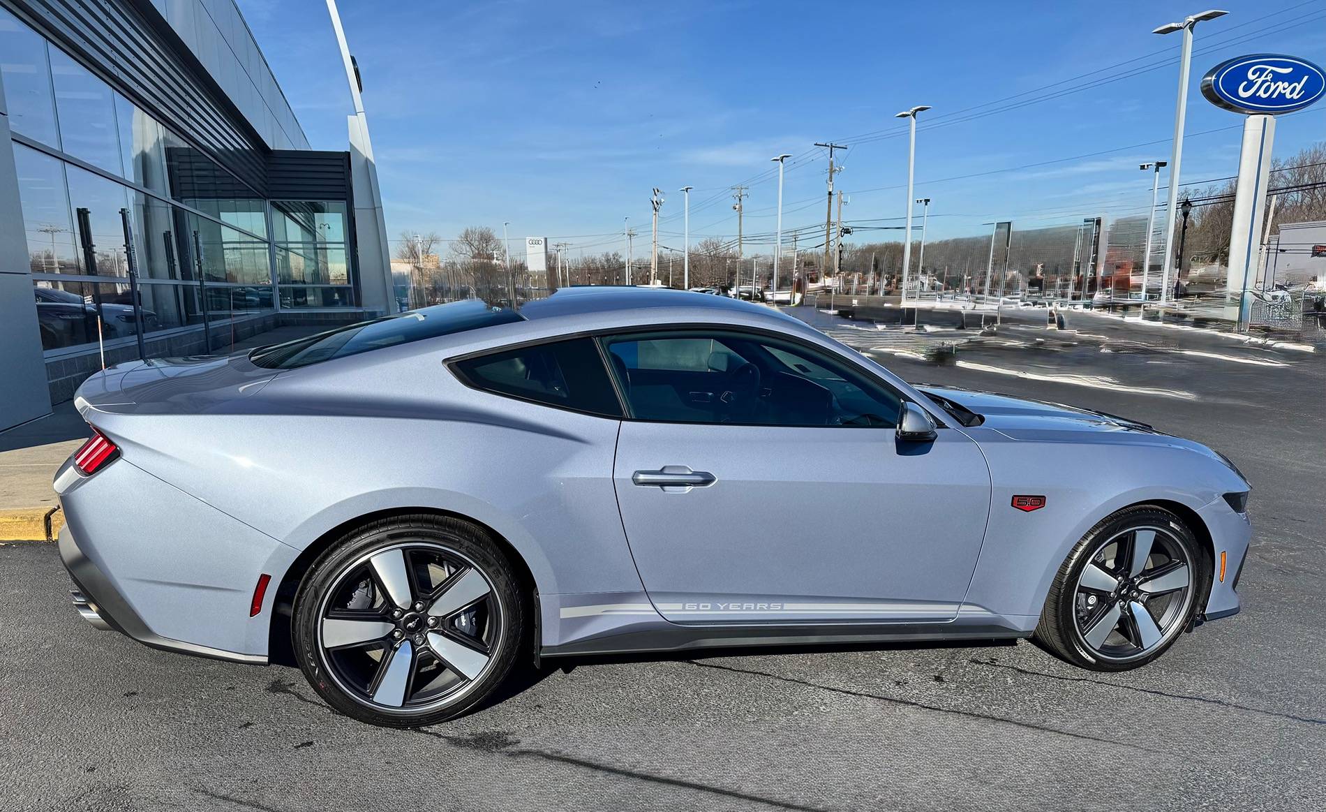 S650 Mustang Brittany Blue Vs Vapor Blue Pics? IMG_4385