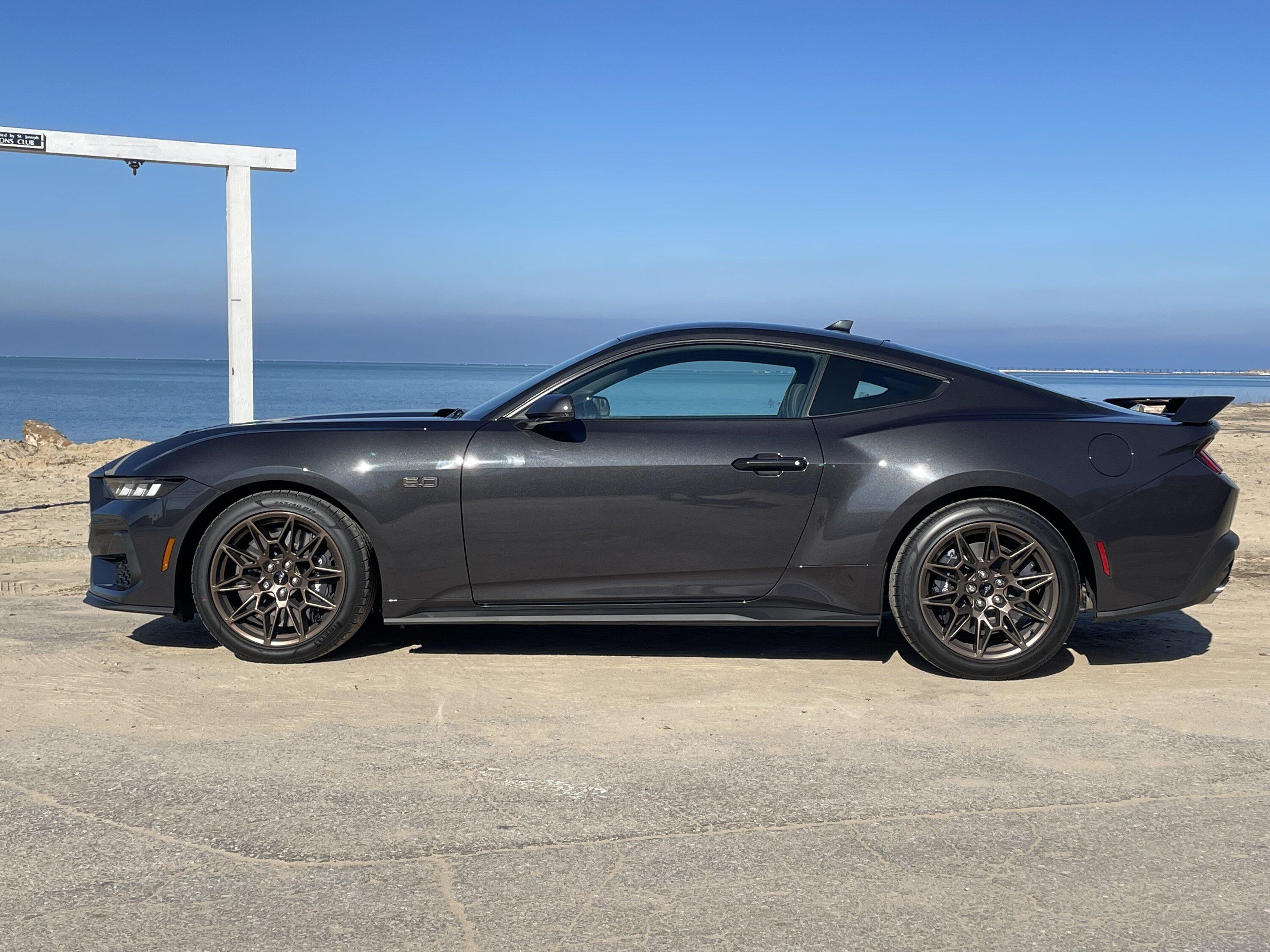 S650 Mustang Official DARK MATTER GRAY Mustang S650 Thread IMG_4401