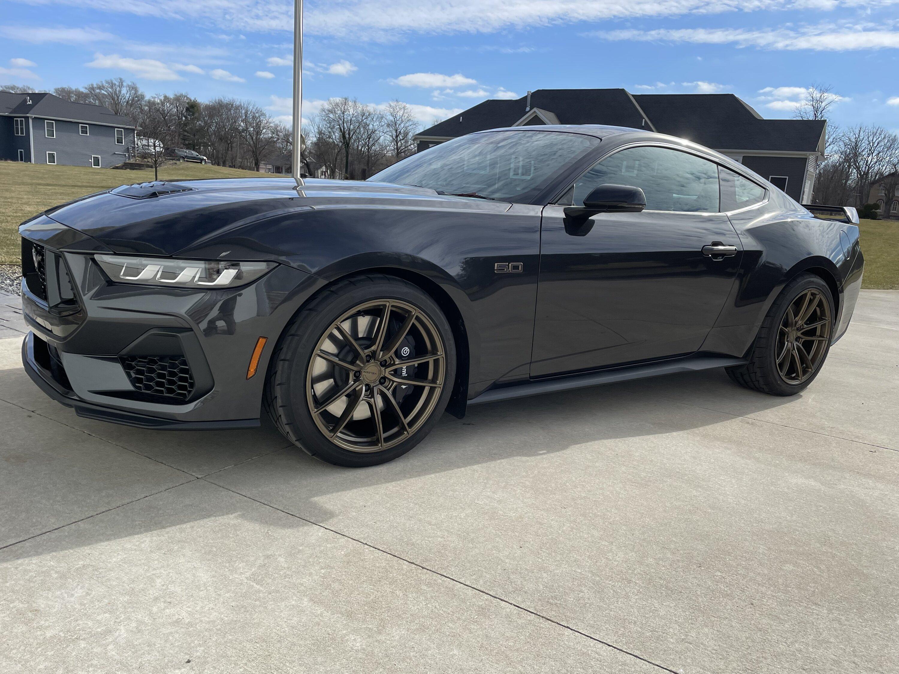 S650 Mustang Looking for Aftermarket dark bronze wheels. IMG_4474