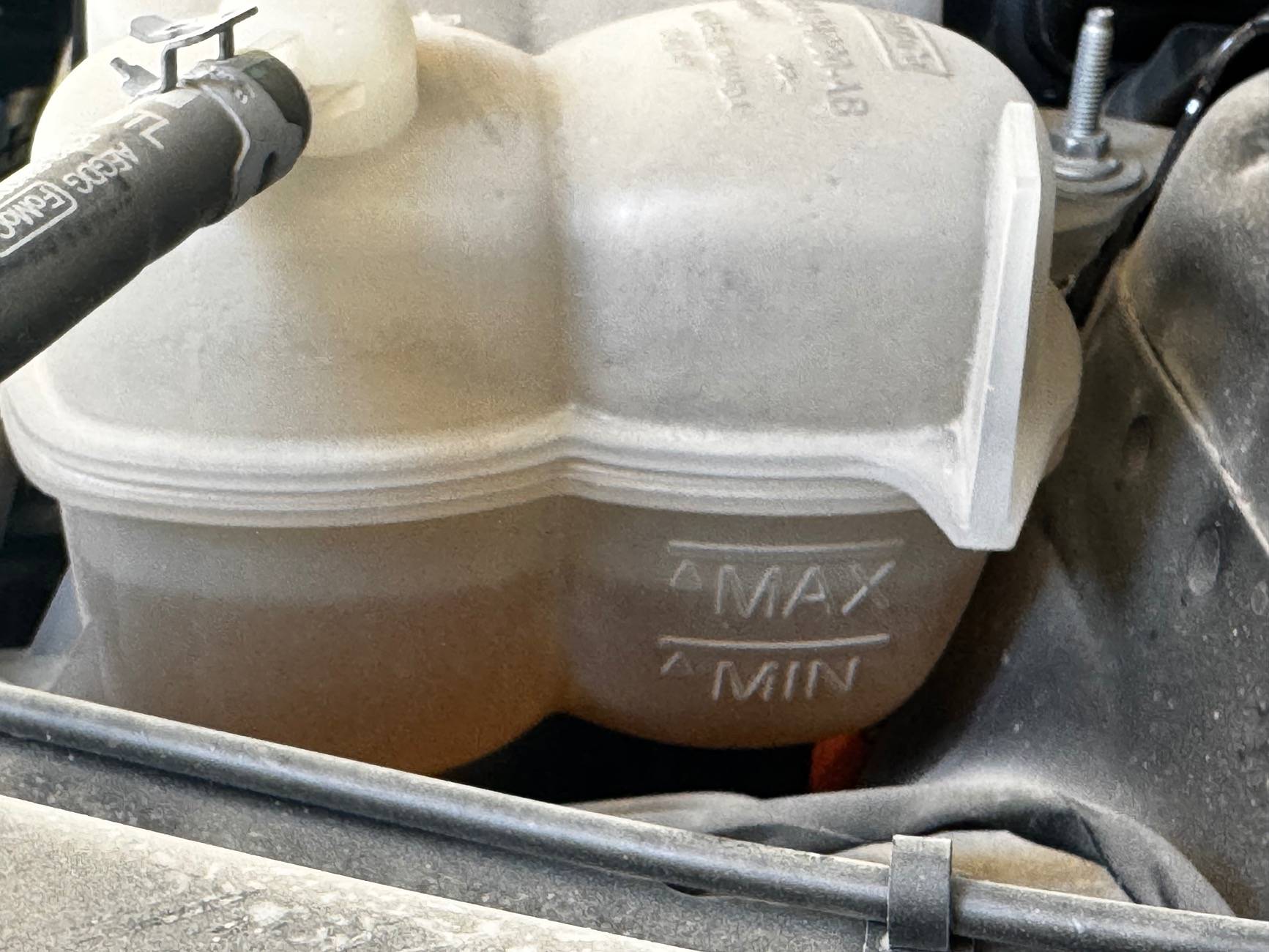 S650 Mustang Low Coolant Issue IMG_4581