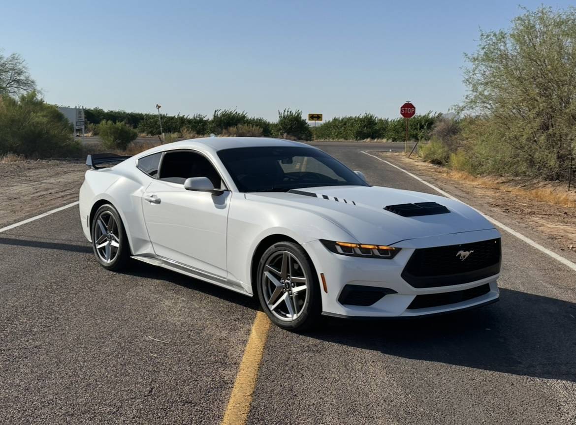 S650 Mustang 2024 Ford Mustang OEM Premium 19" Rims and Tires IMG_4925