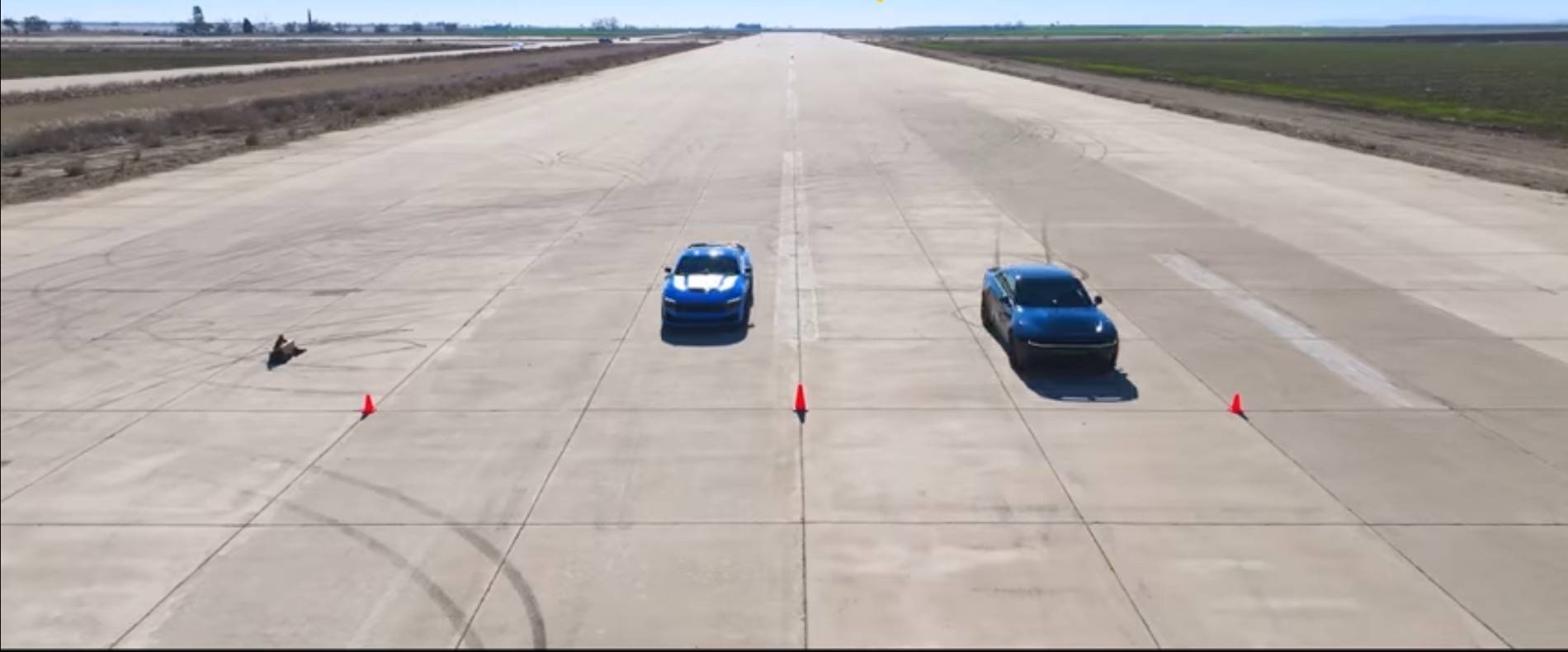 S650 Mustang EDMUNDS U-DRAGS: Ford Mustang Dark Horse vs. Dodge Charger Daytona EV IMG_5178