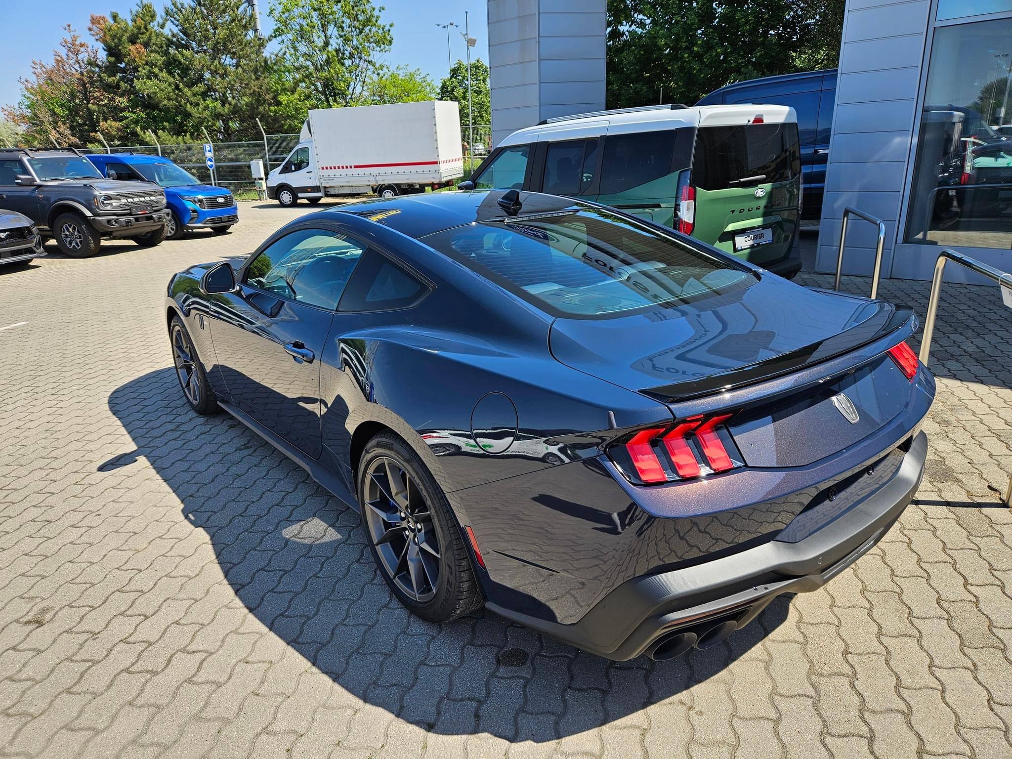 S650 Mustang Spoiler for DH in Europe IMG_5185