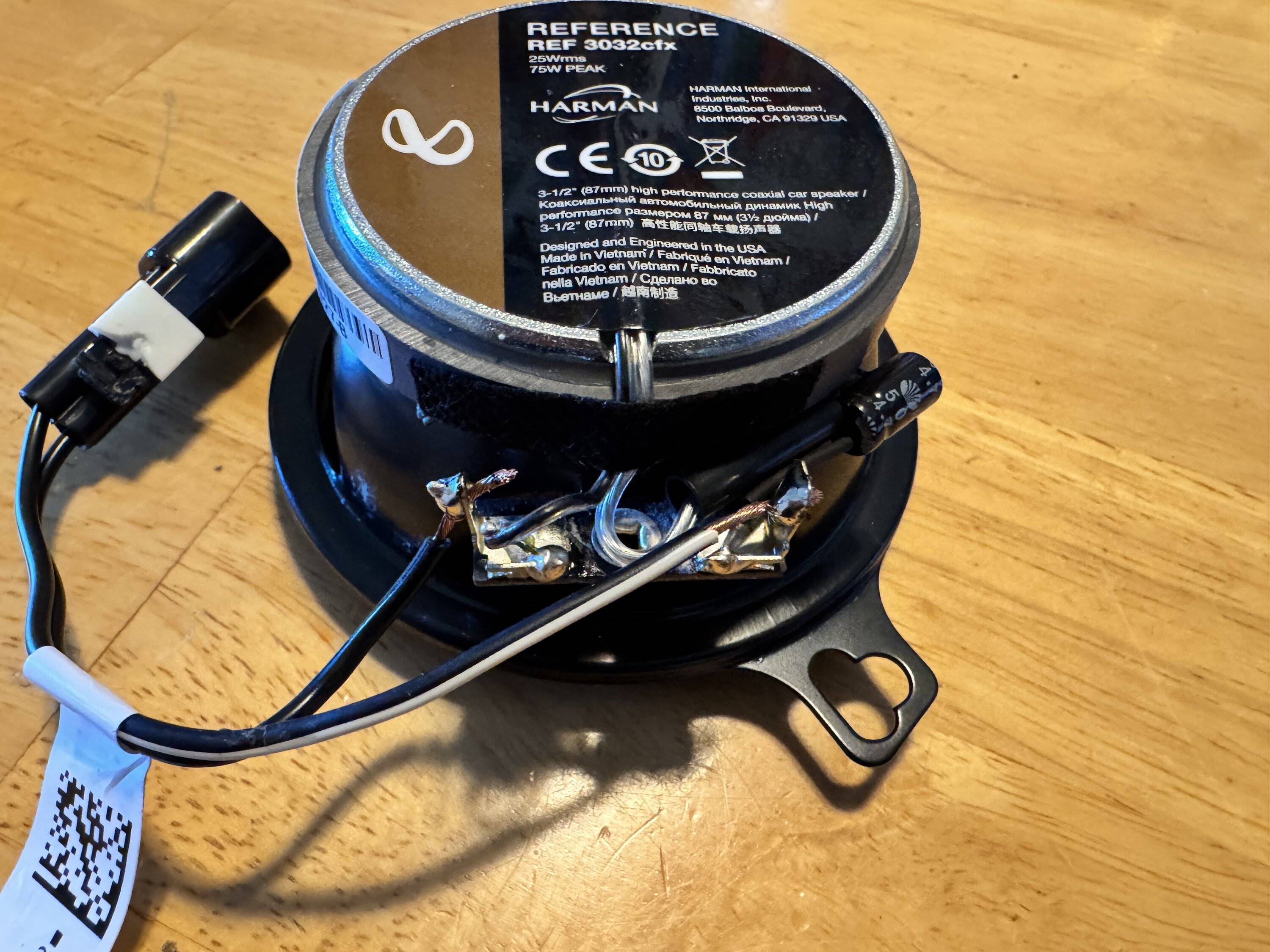 S650 Mustang Changed out center speaker in 2024 Mustang GT with B&O System IMG_5500.JPG