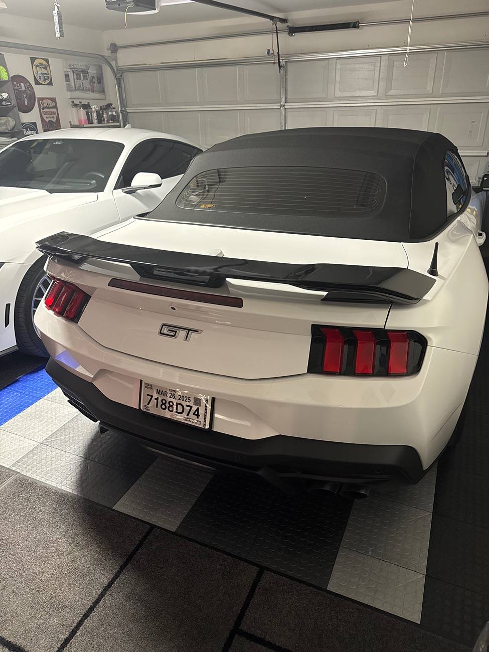 S650 Mustang SpeedForm Dark Horse Style Rear Spoiler - Gloss Black (pictures) IMG_5681