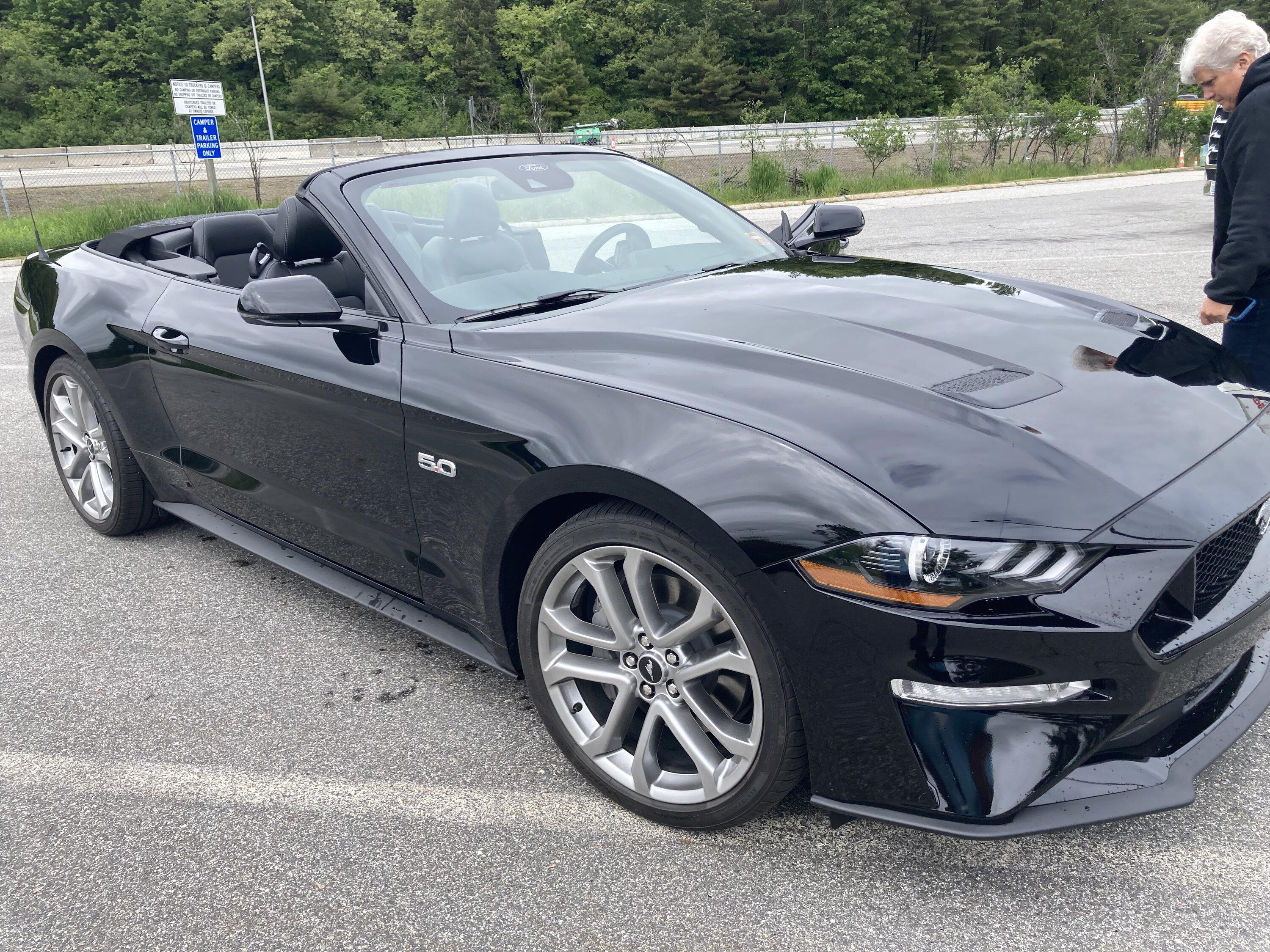 S650 Mustang Convertible? IMG_6091