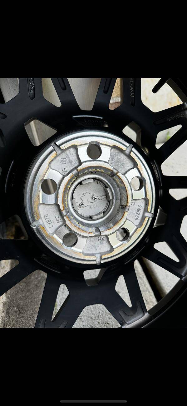 S650 Mustang 25mm Wheel Spacers IMG_6198