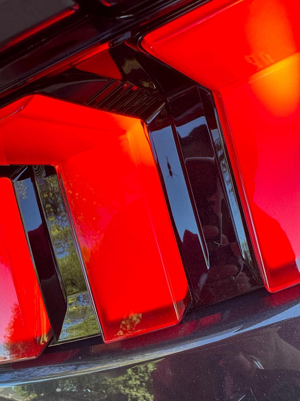 S650 Mustang Tail Light Stress Crack IMG_6376