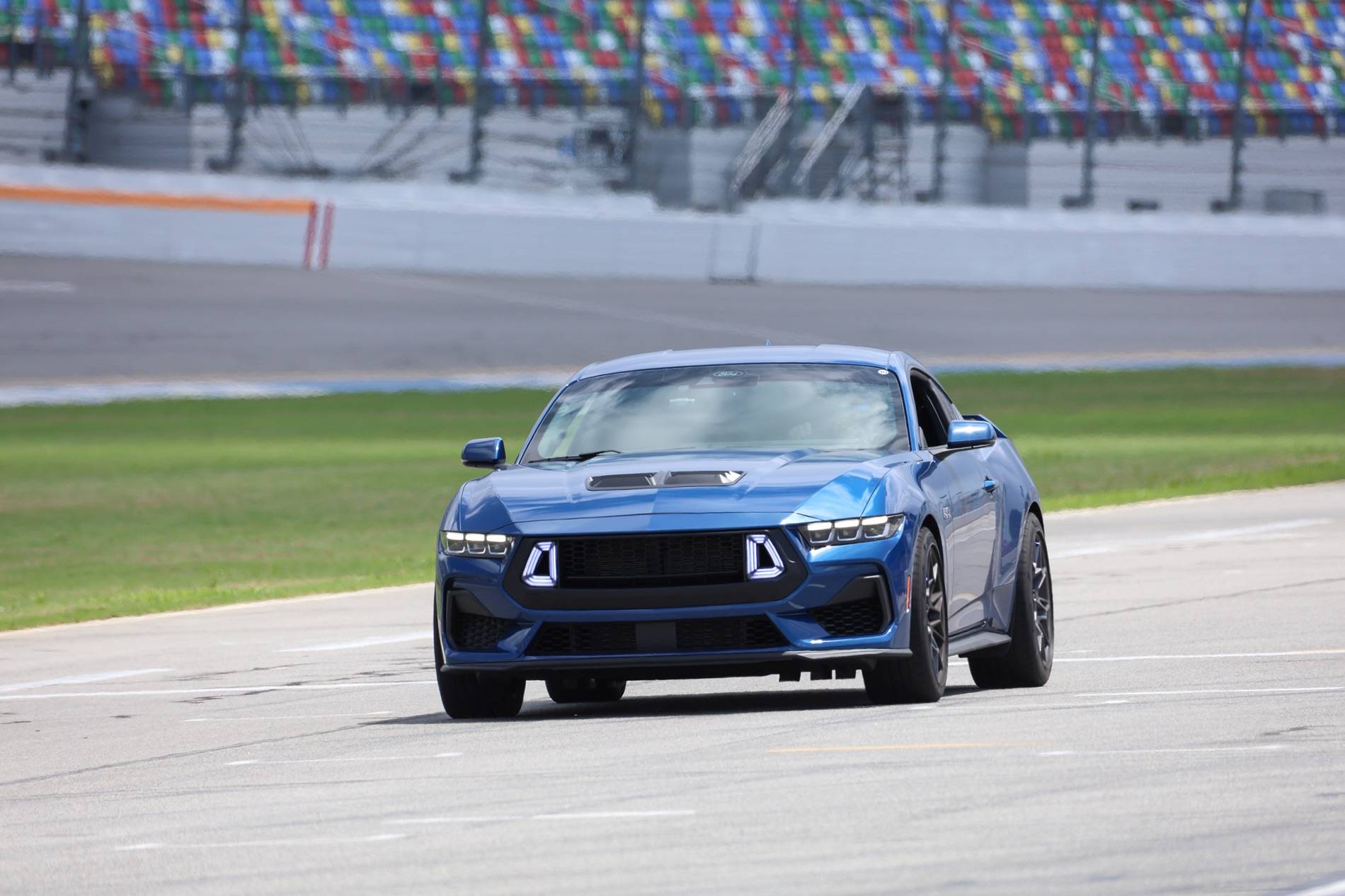 S650 Mustang Who's trying to race you? IMG_6571