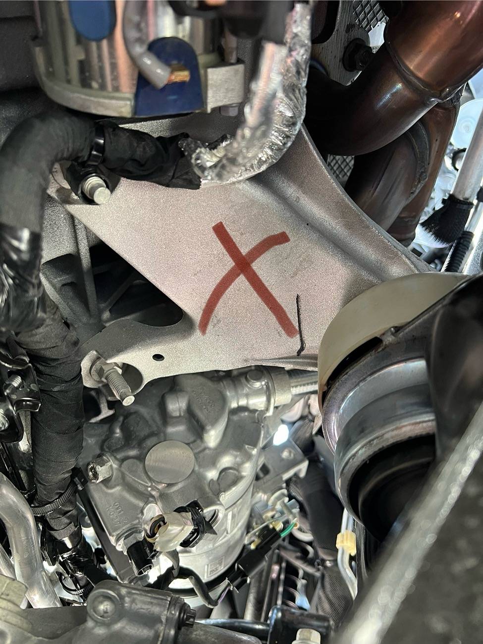 S650 Mustang Lost 8mm socket near ground straps IMG_6583