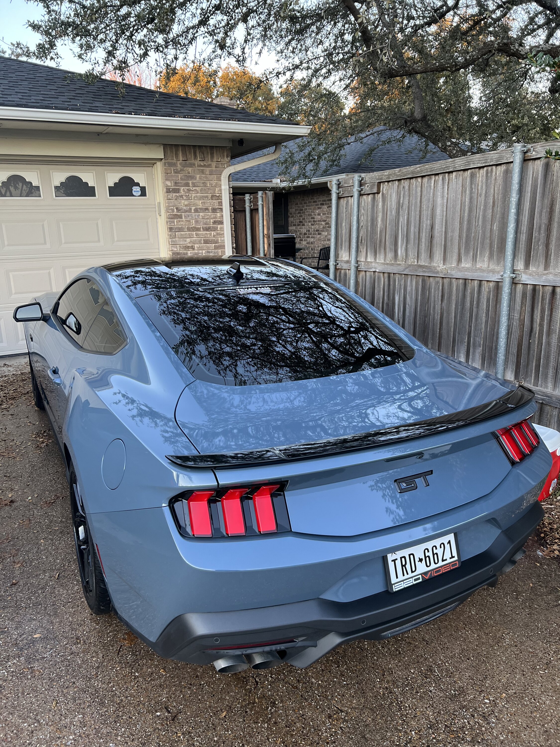 S650 Mustang What's going on with Vapor Blue colour?? Some doubts about the true tone IMG_6669