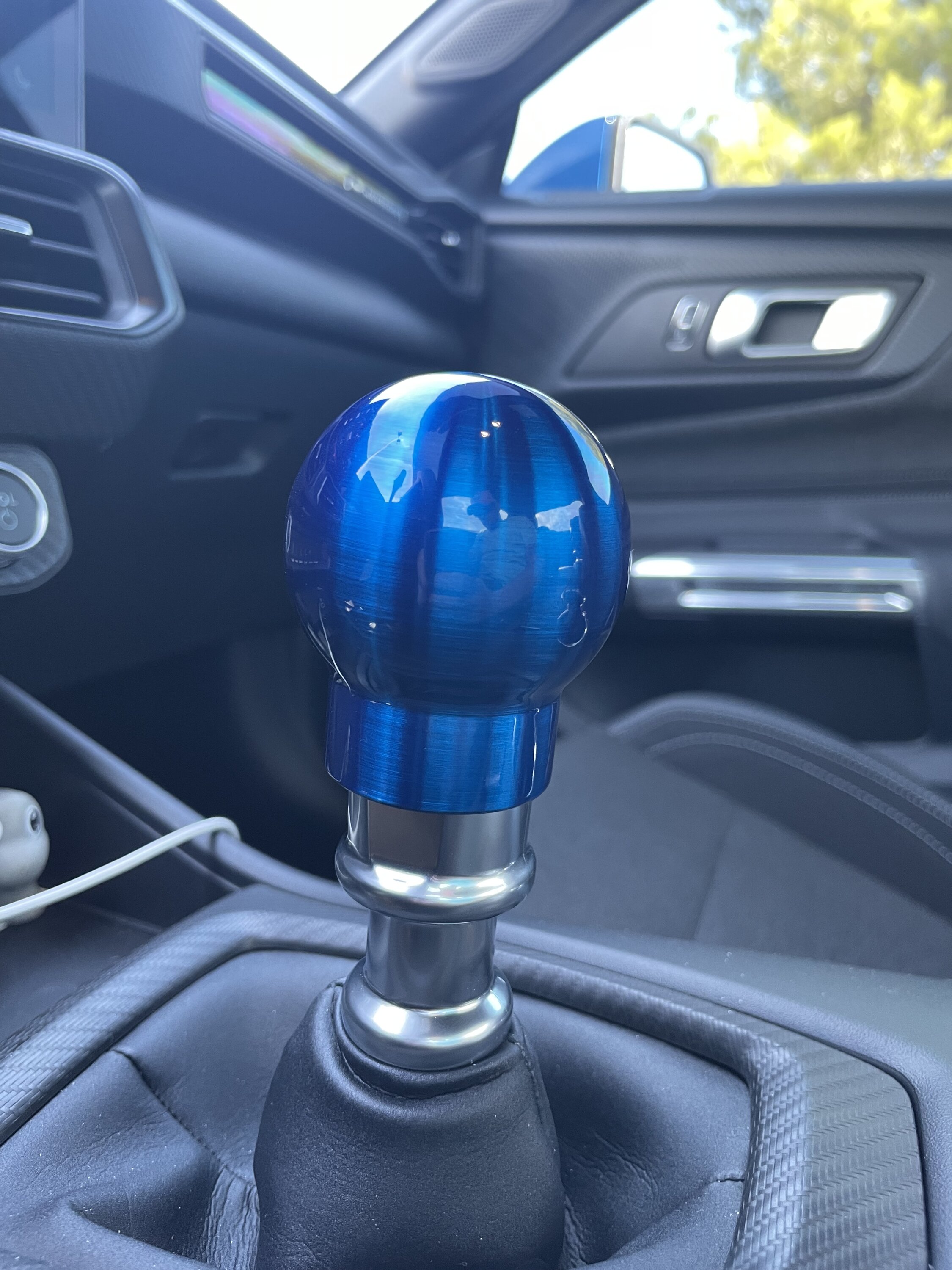 S650 Mustang 6-Speed Manual Shift Knob replacement IMG_6919