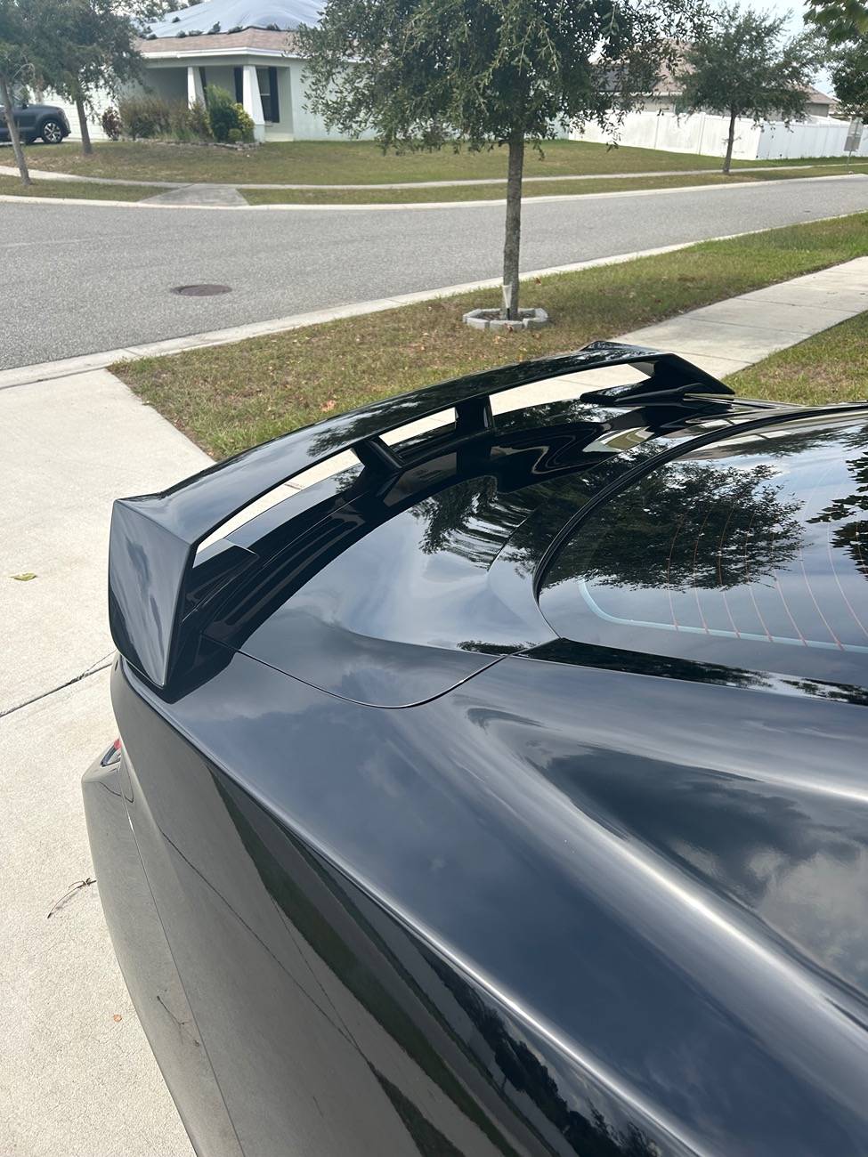 S650 Mustang Performance pack rear wing IMG_7025
