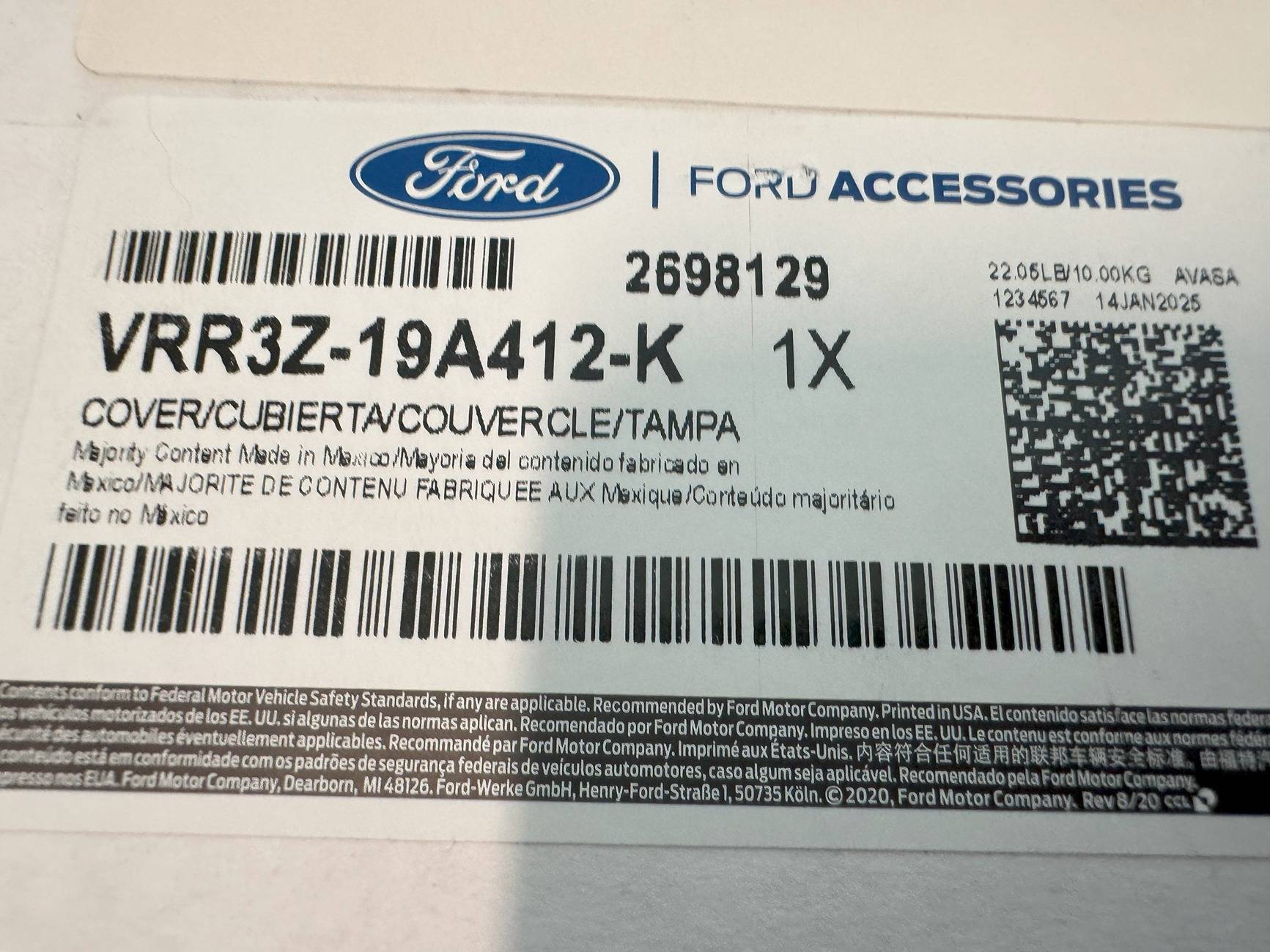 S650 Mustang NIB OEM Ford 2024-2025 Outdoor Car Cover Grey IMG_7204