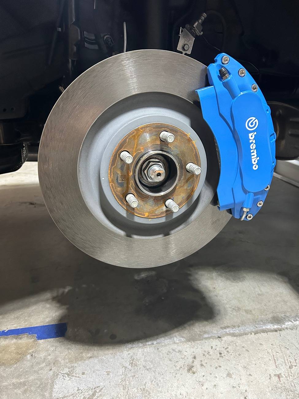 S650 Mustang AOOA brake caliper covers installed IMG_7624