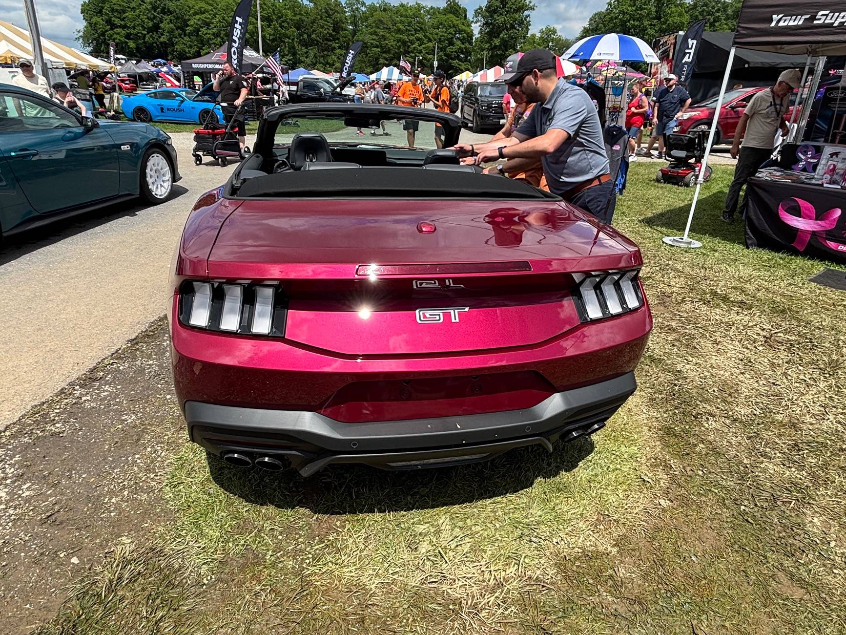 S650 Mustang 2026 order questions - FX package, Recaros, order bank timing... IMG_7662