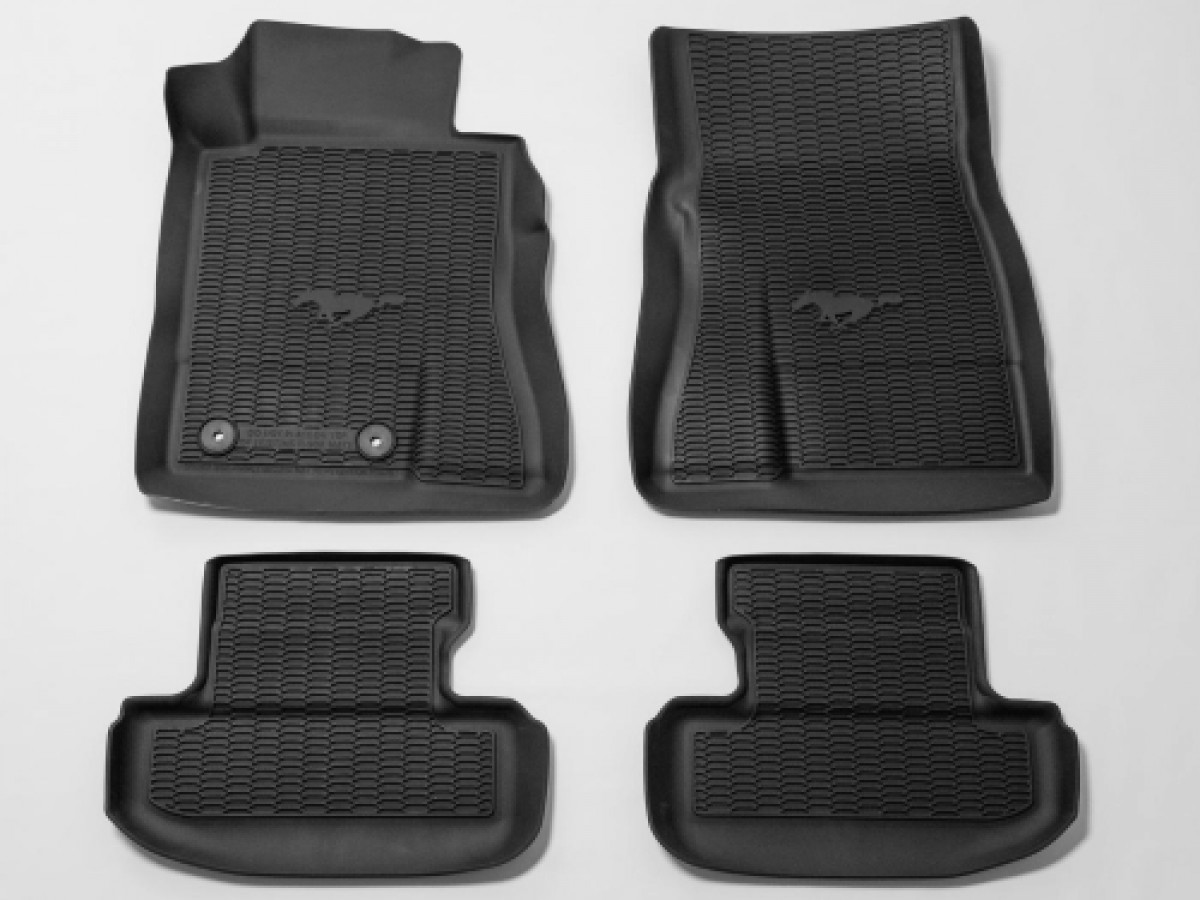 S650 Mustang Does 401A package come with rear floor mats? IMG_8068