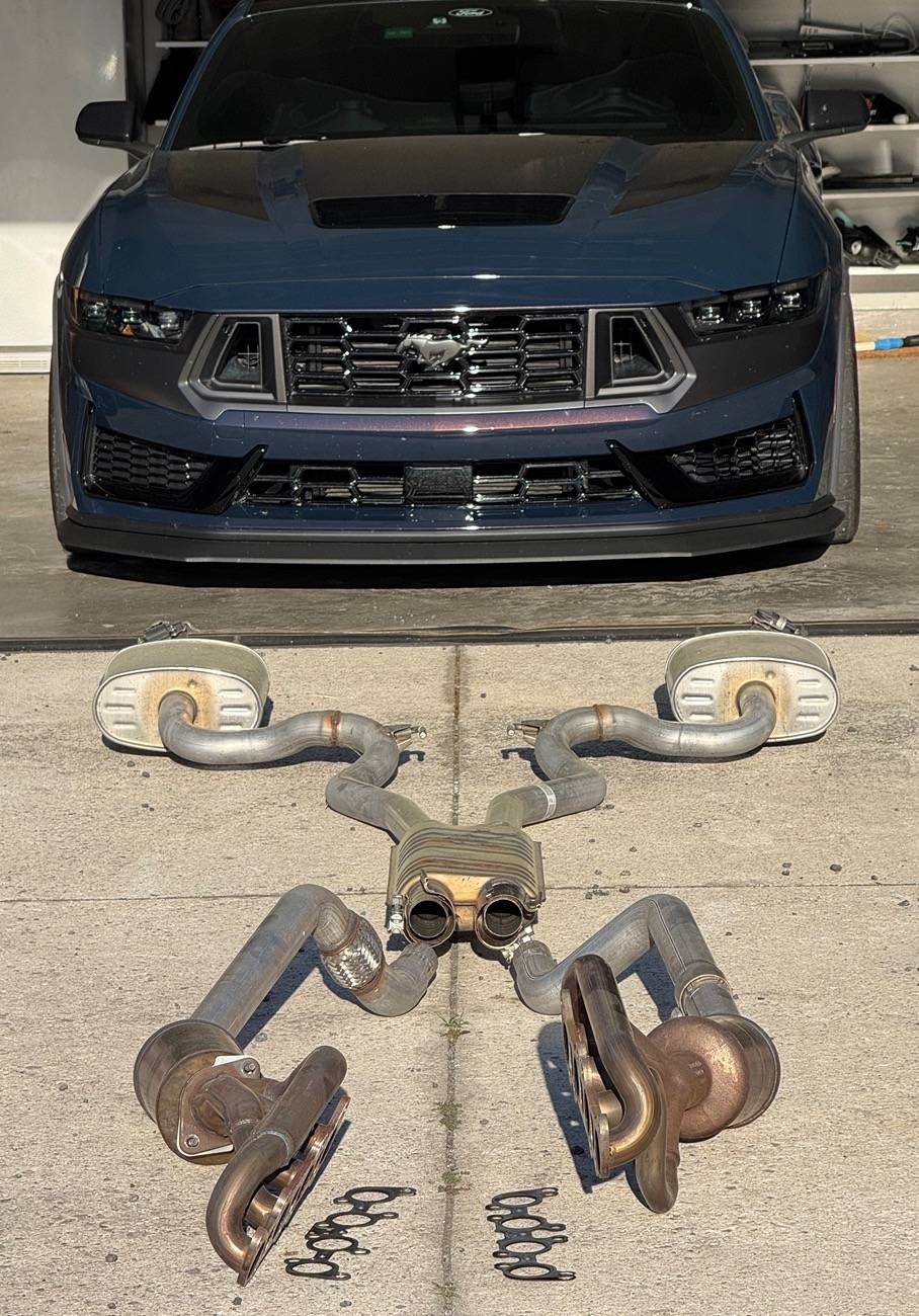 S650 Mustang Mustang Darkhorse Full Active Exhaust IMG_8273