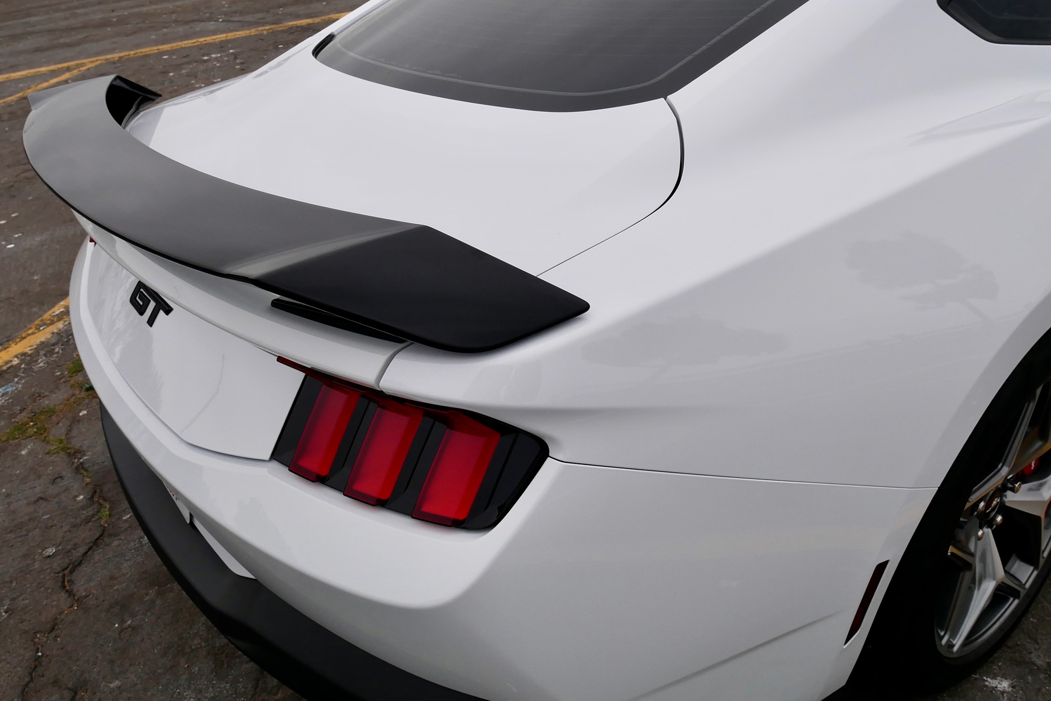 S650 Mustang Performance Spoiler & Mirror Caps Painted! IMG_9395