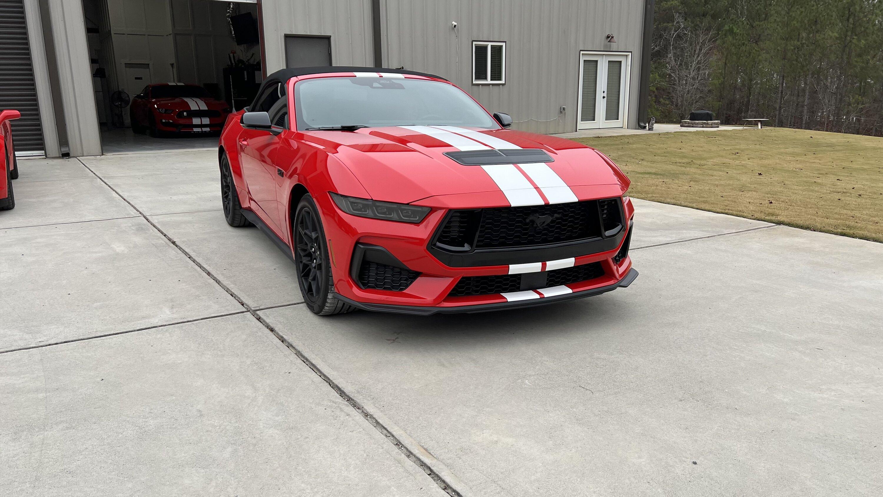 S650 Mustang S650 Red convertible with stripes next to GT350 IMG_9420