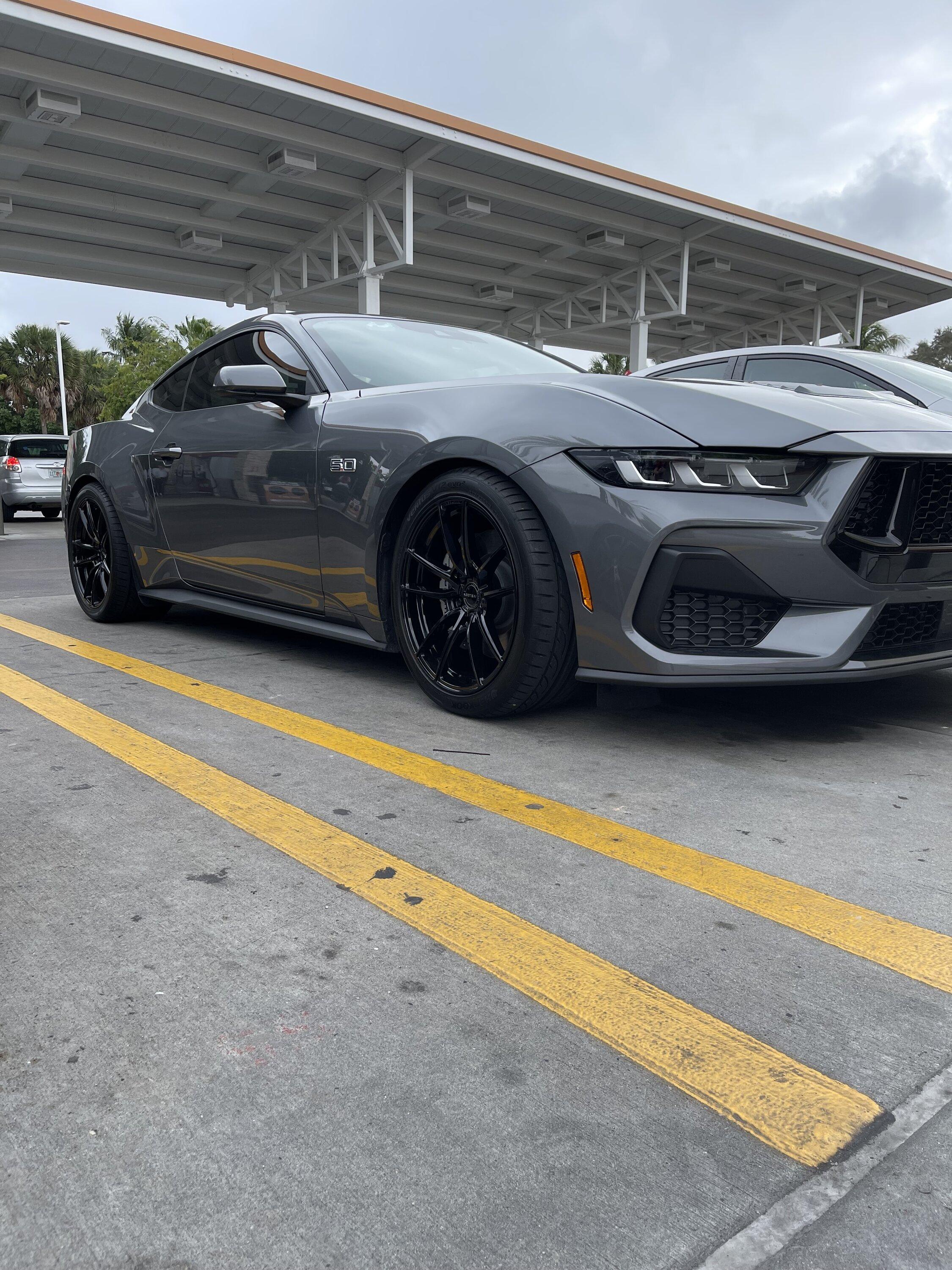 S650 Mustang Lowering Question IMG_9958