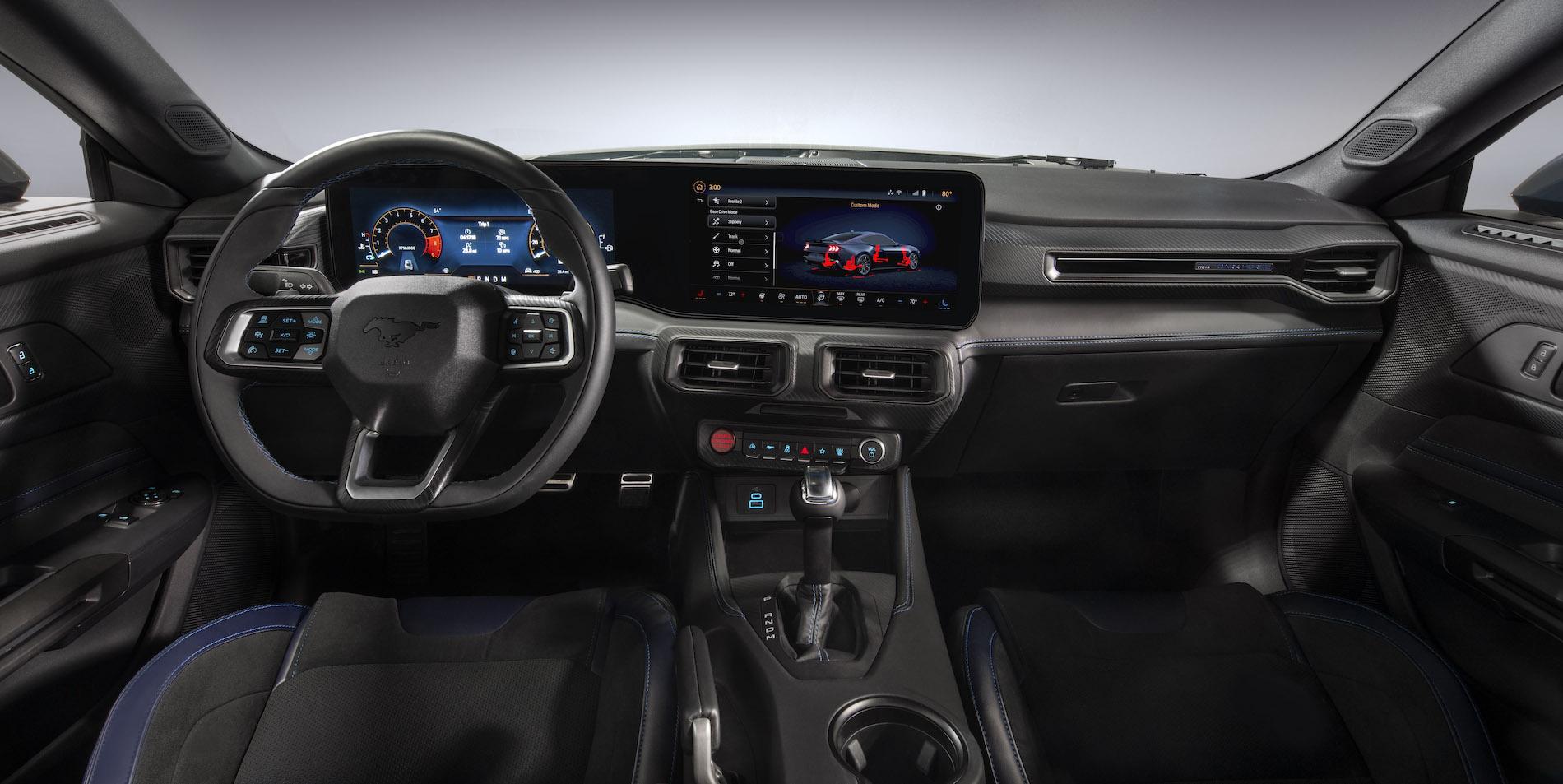 S650 Mustang New 2024 Mustang Dark Horse details: color-shifting Blue Ember paint, stripe options, interior look Interior Center Final_V4_Screen_2