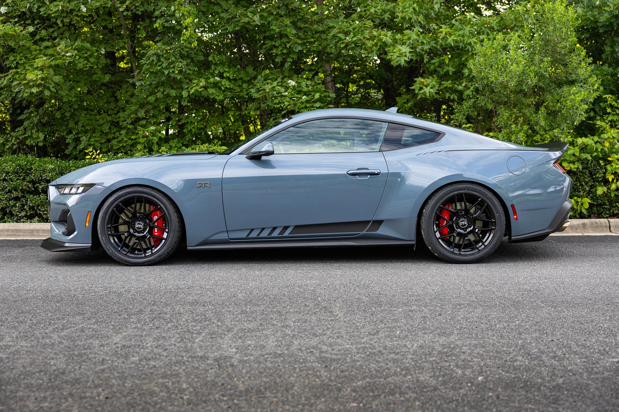 S650 Mustang Mustang RTR Spec 1 Package Introduced for International Market JCOL7168