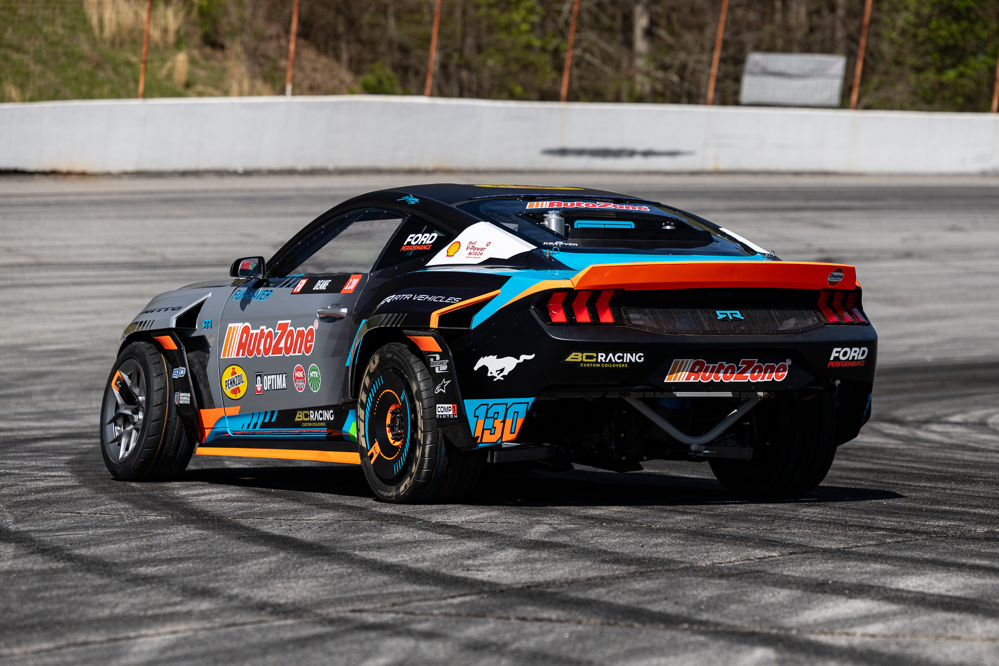 S650 Mustang FIRST LOOK 👀 // James Deane and Ben Hobson's 2024 Mustang RTR Spec 5-FD Liveries! JCOL7361
