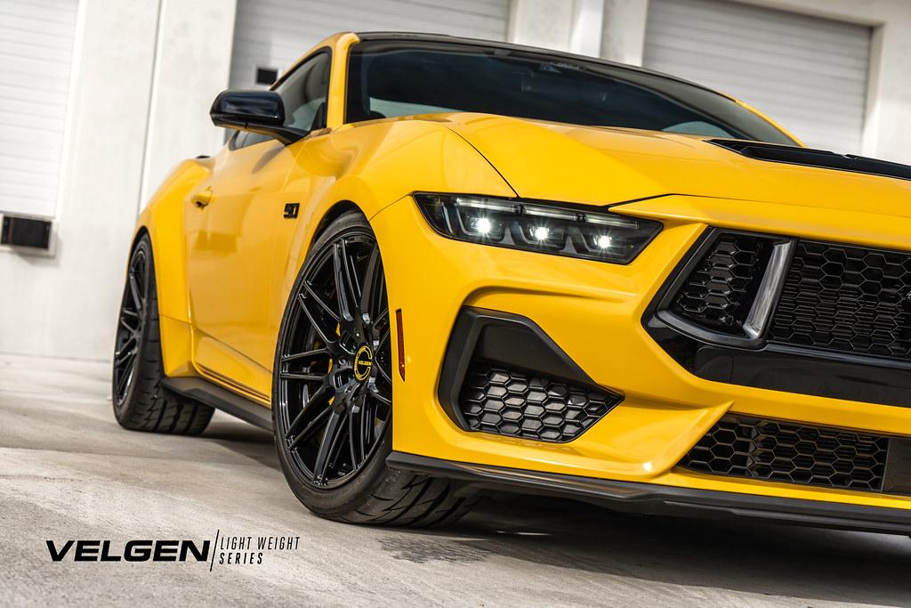 S650 Mustang Velgen Wheels Summer Sale | Light Weight Series Mustang S650 - VF9_3