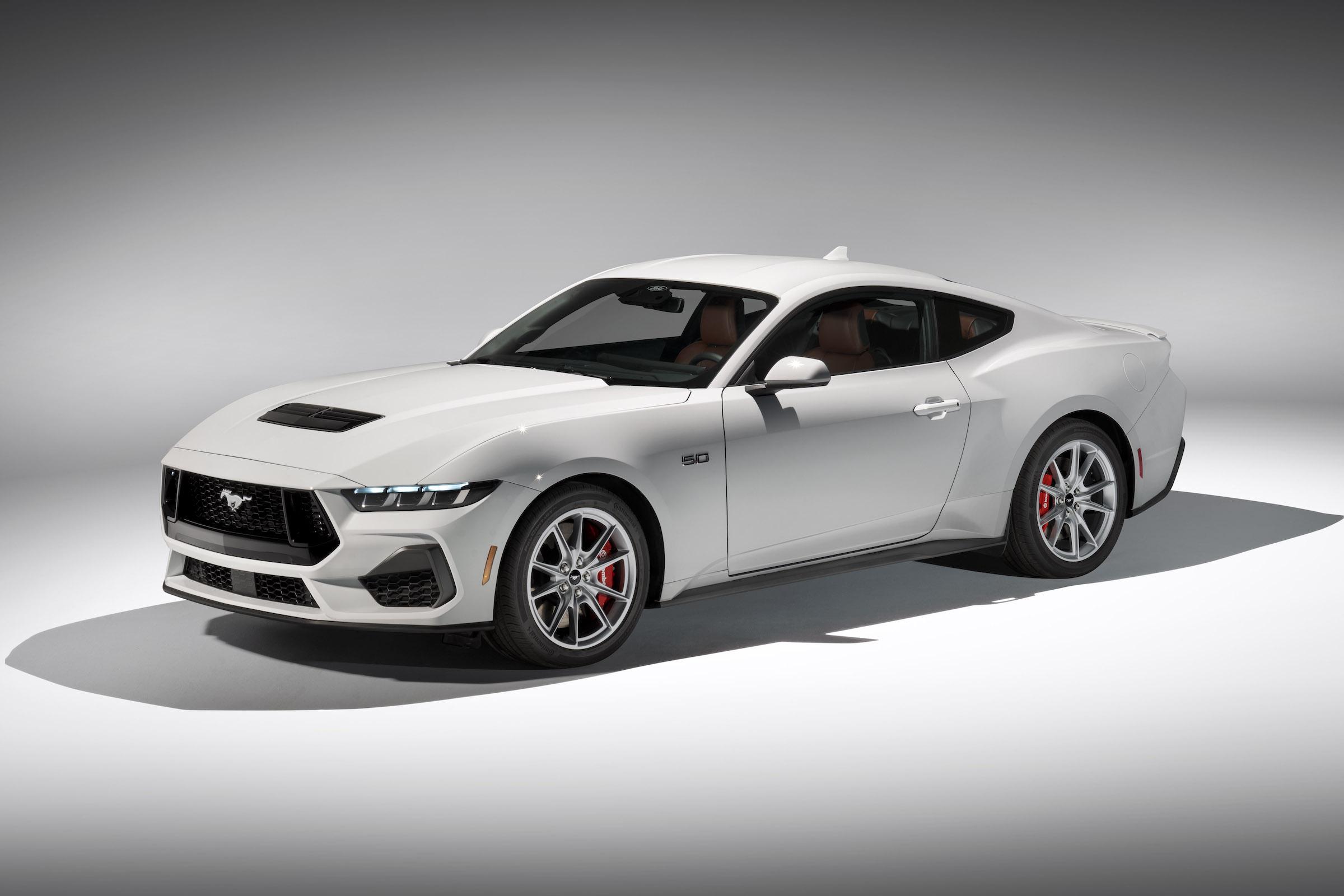 S650 Mustang Every 2024 Ford Mustang Color Everywhere All At Once Mustang_Oxford_White
