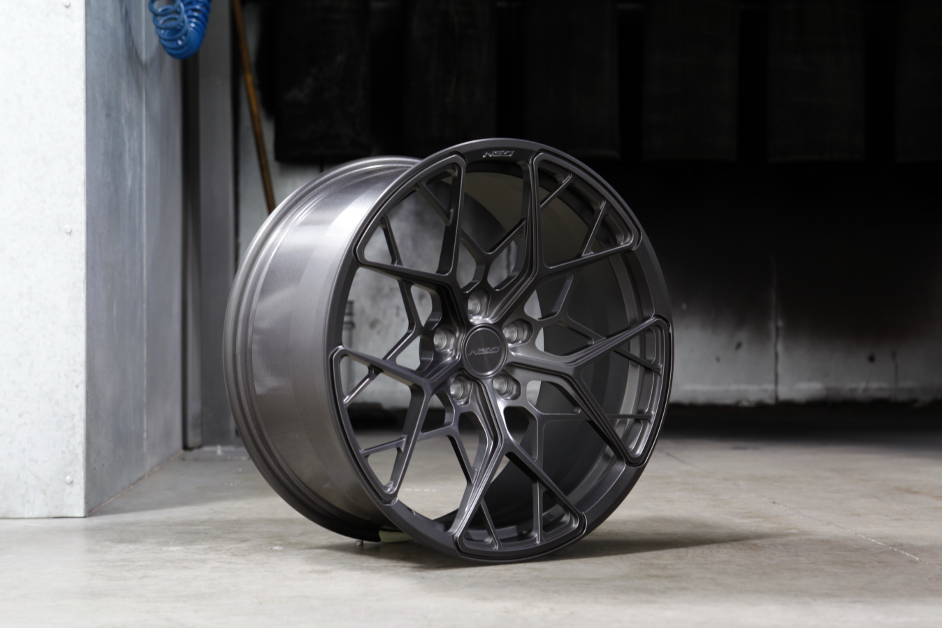 S650 Mustang New** NES Forged Wheels by MRR Design 1pc and 2pc NES_MS-6_20X10_MLS_006.JPG