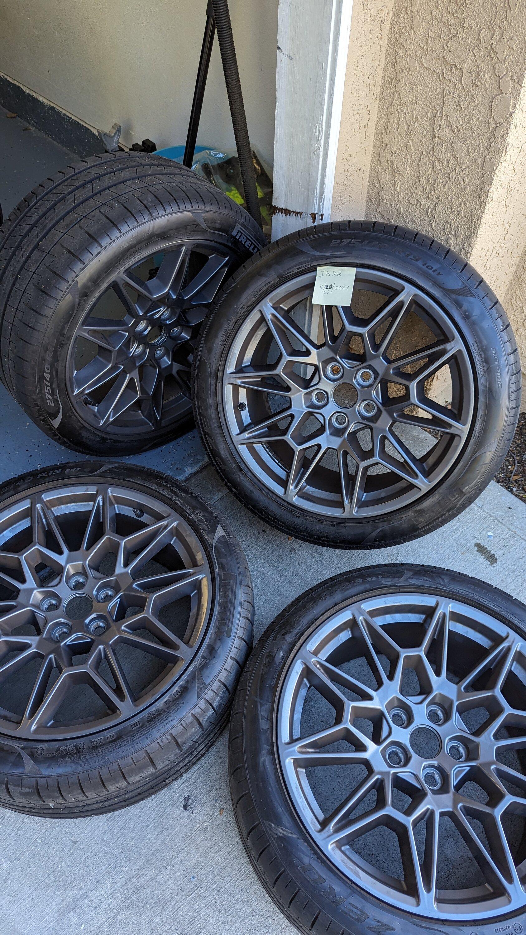 S650 Mustang 2024 mustang Pirelli PZero tires(PZ4) $500 pxl_20231122_192532876-jpg-