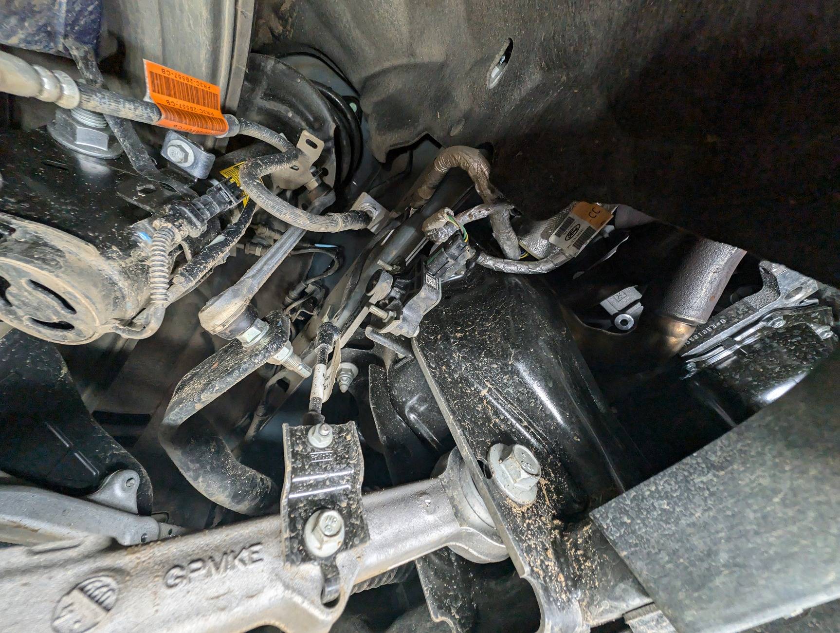 S650 Mustang What Are These 2 Plugs For ? PXL_20241109_143602557