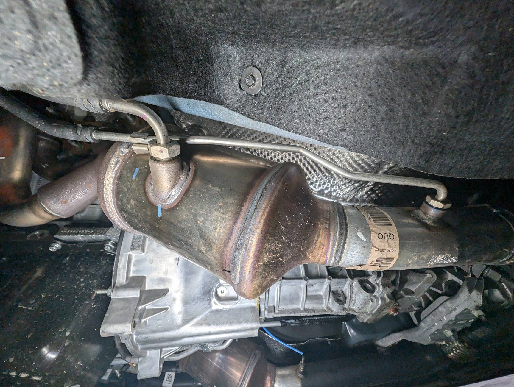 S650 Mustang What Are These 2 Plugs For ? PXL_20241109_143700497