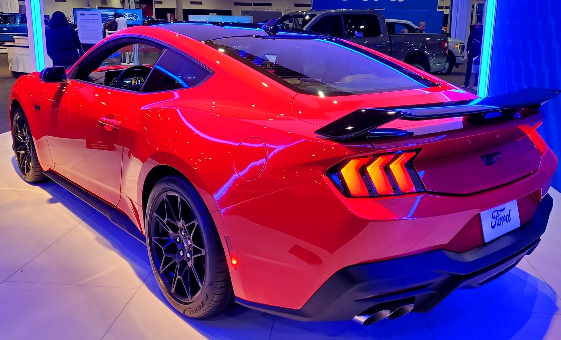 S650 Mustang Beautiful Race Red GT S650 Mustang at Auto Show Race Red 4