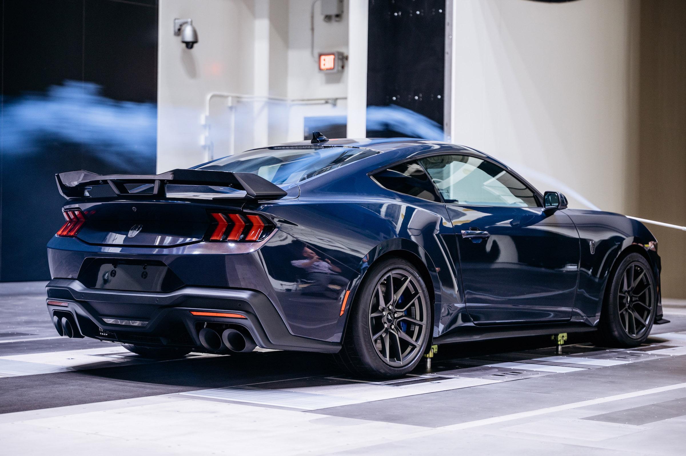 S650 Mustang Mustang Dark Horse Was Shaped by Ford's New Cutting Edge 200 MPH Wind Tunnel Rolling Road Wind Tunnel_Mustang Dark Horse_06