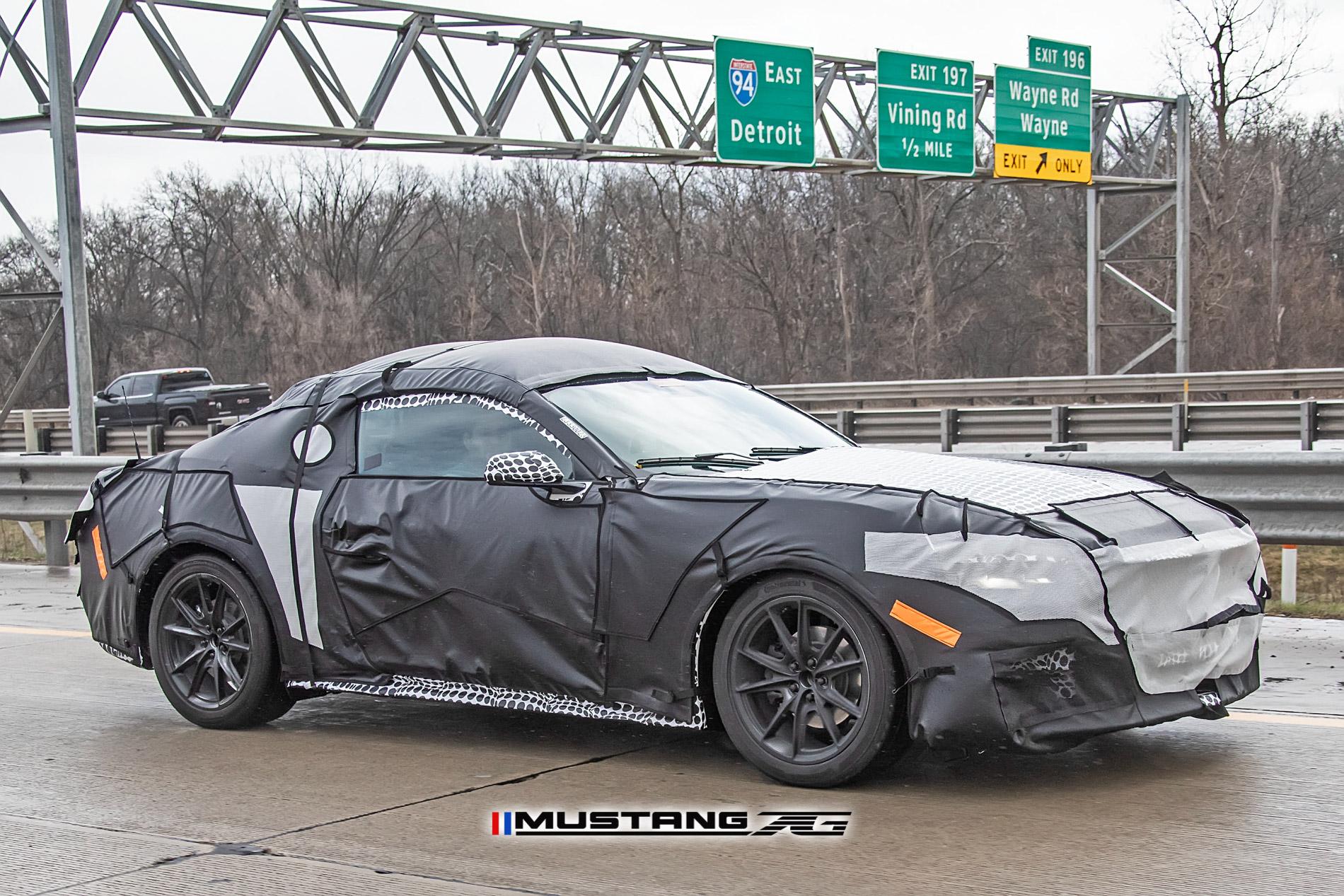 S650 Mustang S650 Mustang INTERIOR First Look Spyshots! + More Exterior Shots S650 2023 Mustang EcoBoost Interior Spyshot 4