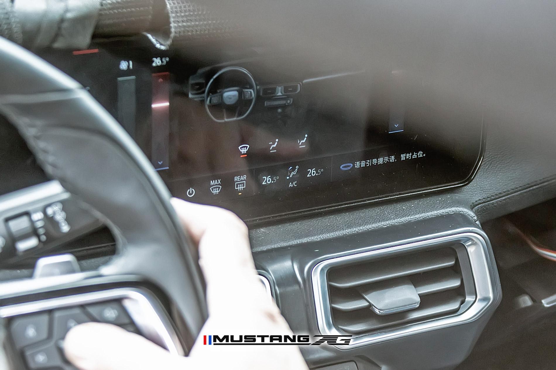 S650 Mustang S650 Mustang INTERIOR First Look Spyshots! + More Exterior Shots S650 2023 Mustang EcoBoost Interior Spyshot 40