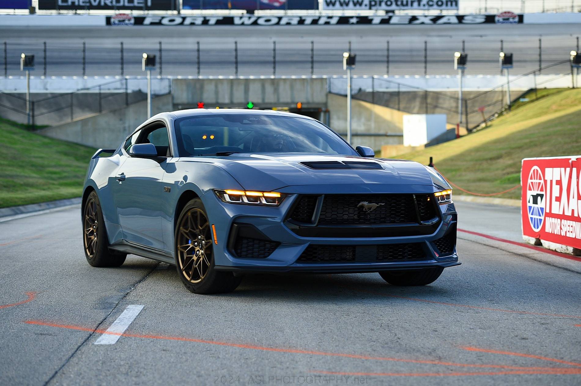 S650 Mustang What's going on with Vapor Blue colour?? Some doubts about the true tone S650 GT