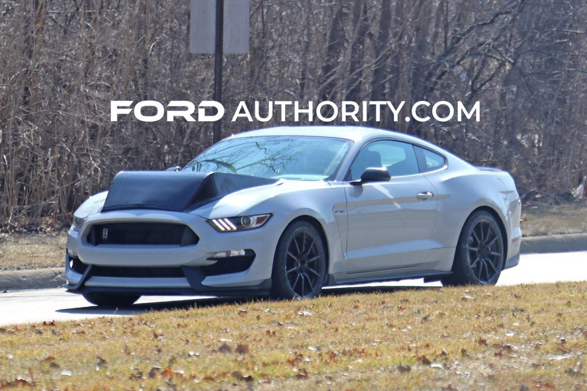 S650 Mustang Odd GT350-based mule S650 GT350 prototype