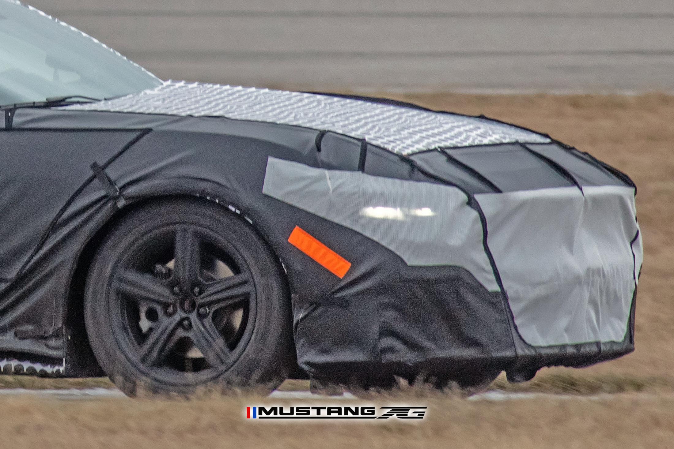 S650 Mustang First Look: S650 Mustang Prototype Spied With Production Body! 📸 S650 Mustang Prototype Mule Spied 11