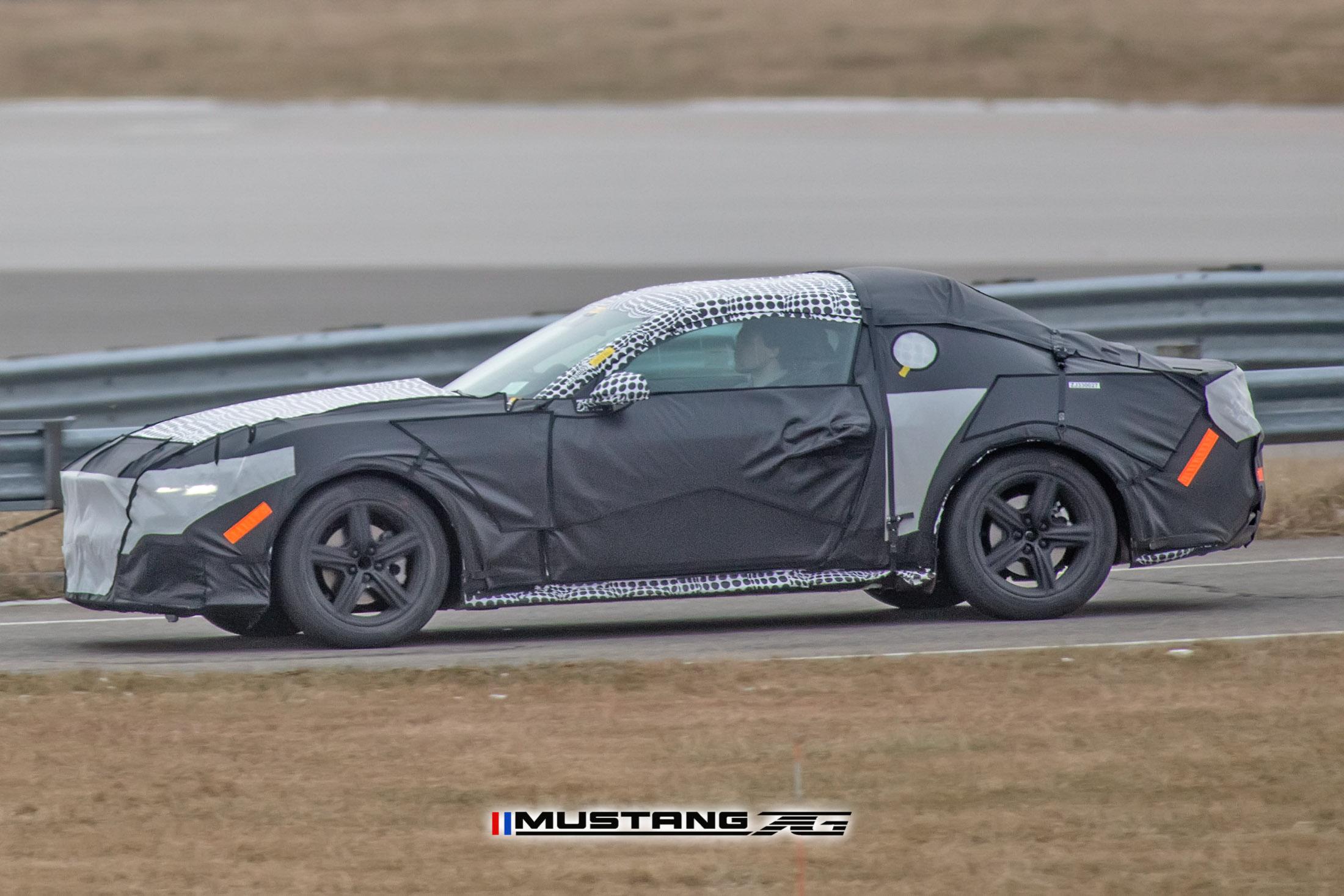 S650 Mustang First Look: S650 Mustang Prototype Spied With Production Body! 📸 S650 Mustang Prototype Mule Spied 18