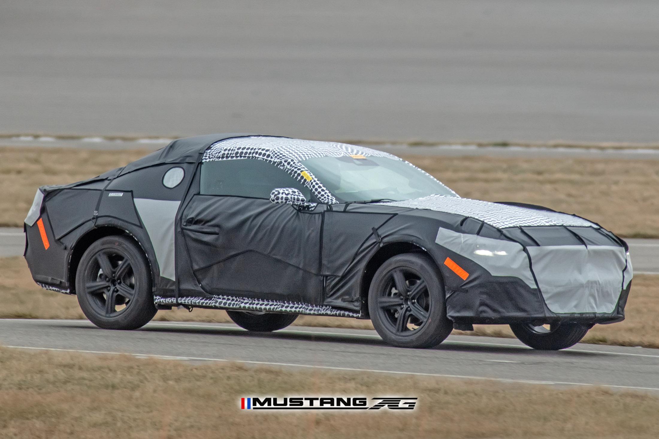 S650 Mustang First Look: S650 Mustang Prototype Spied With Production Body! 📸 S650 Mustang Prototype Mule Spied 23