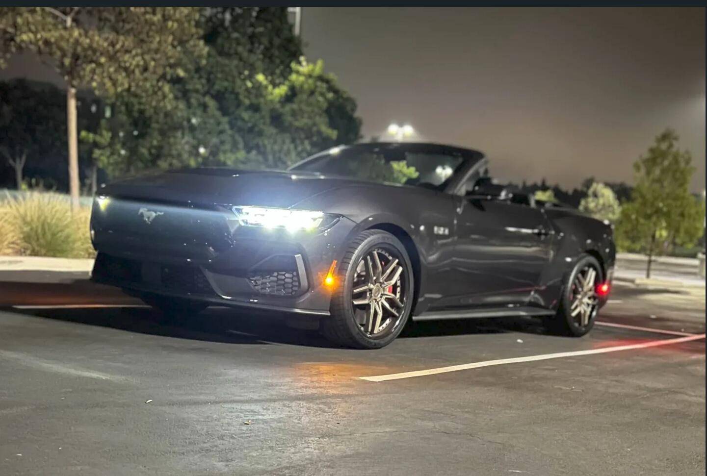 S650 Mustang Bought a new S650 Convertible GT! What are cool exterior mods I can add? Racing stripes? Chin Splitters? Black out wheels? Screenshot 2024-10-04 230443