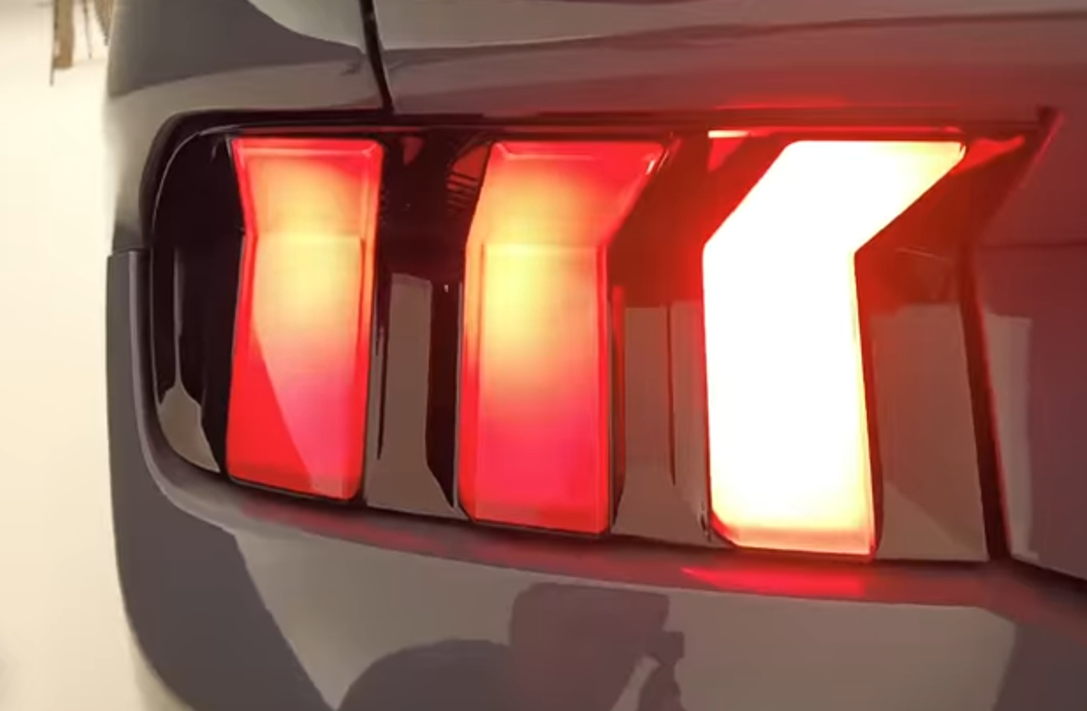 S650 Mustang S650 Panels not well aligned Screenshot_20220918-094317_YouTube