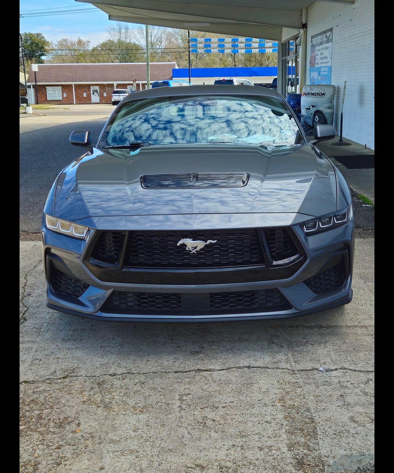 S650 Mustang Front Bumper Fascia Gap Screenshot_20240322_123404_Gallery