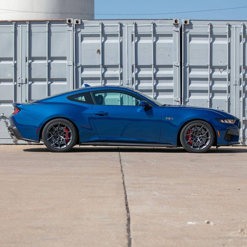 S650 Mustang 2024 Atlas Blue Mustang GT On SVE MHP1 Wheels sve-mustang-mhp1-wheel-nitto-nt05-tire-kit-19x10-11-gloss-graphite-2024_e06edc24