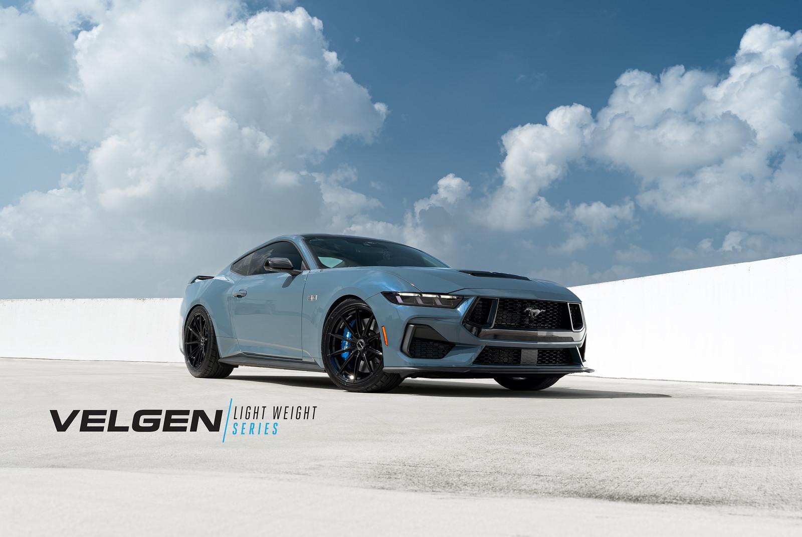 Velgen Darkhorse Black Friday -4.jpeg